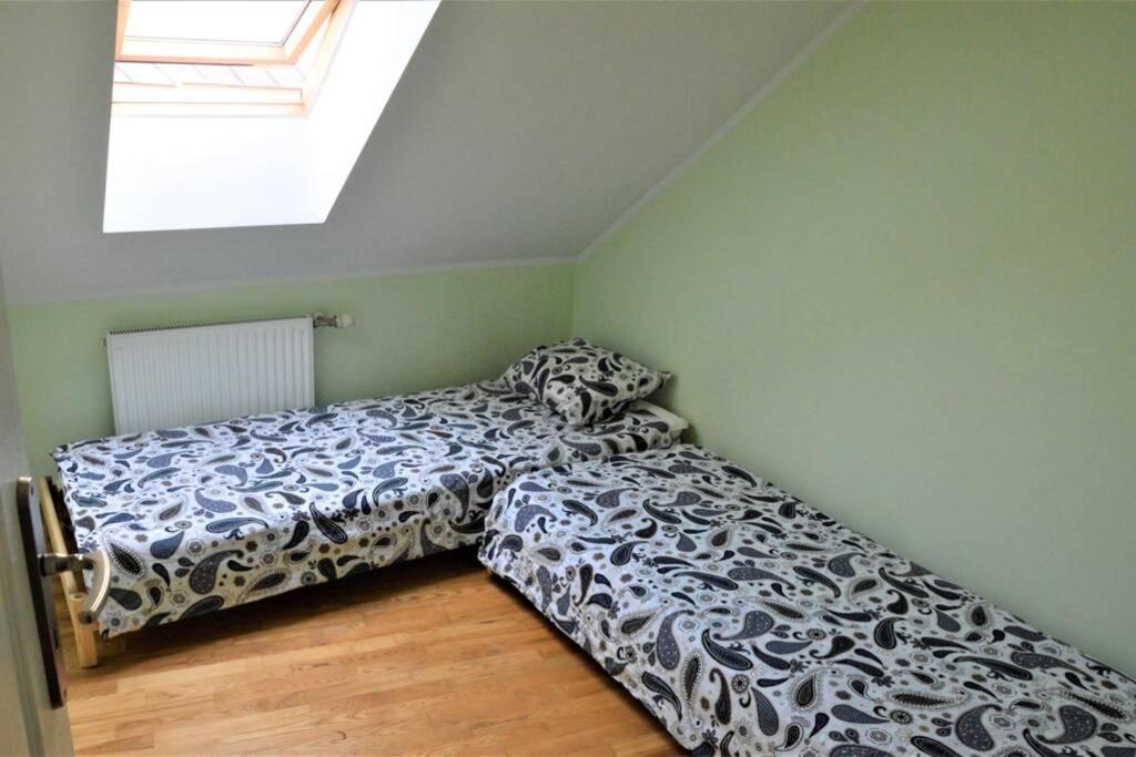 Apartment Private Sauna & 4 Bedrooms Old Town Rooftop *