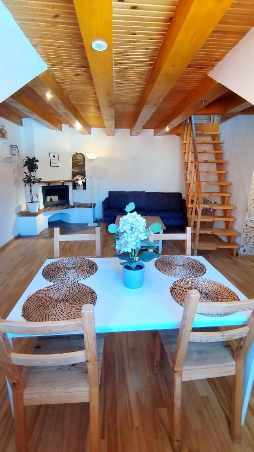 Private Sauna & 4 Bedrooms Old Town Rooftop Wilna